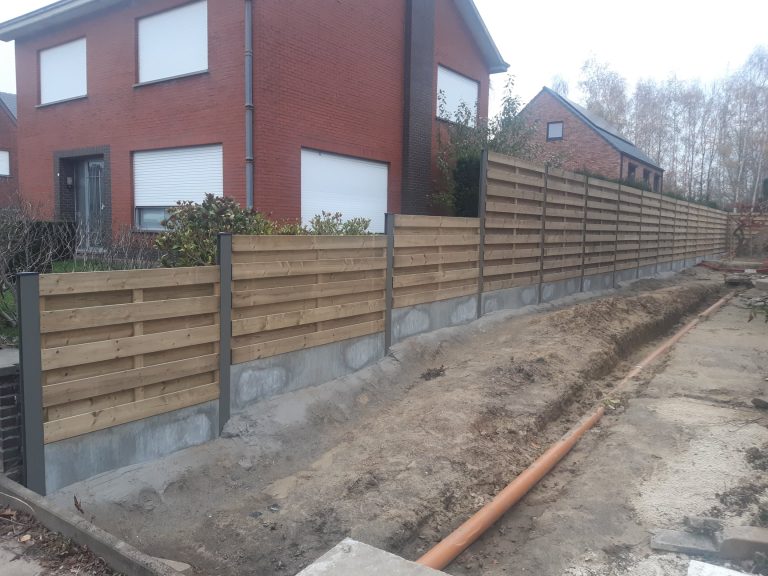 Plaatsing omheining JH Workx kluswerken
